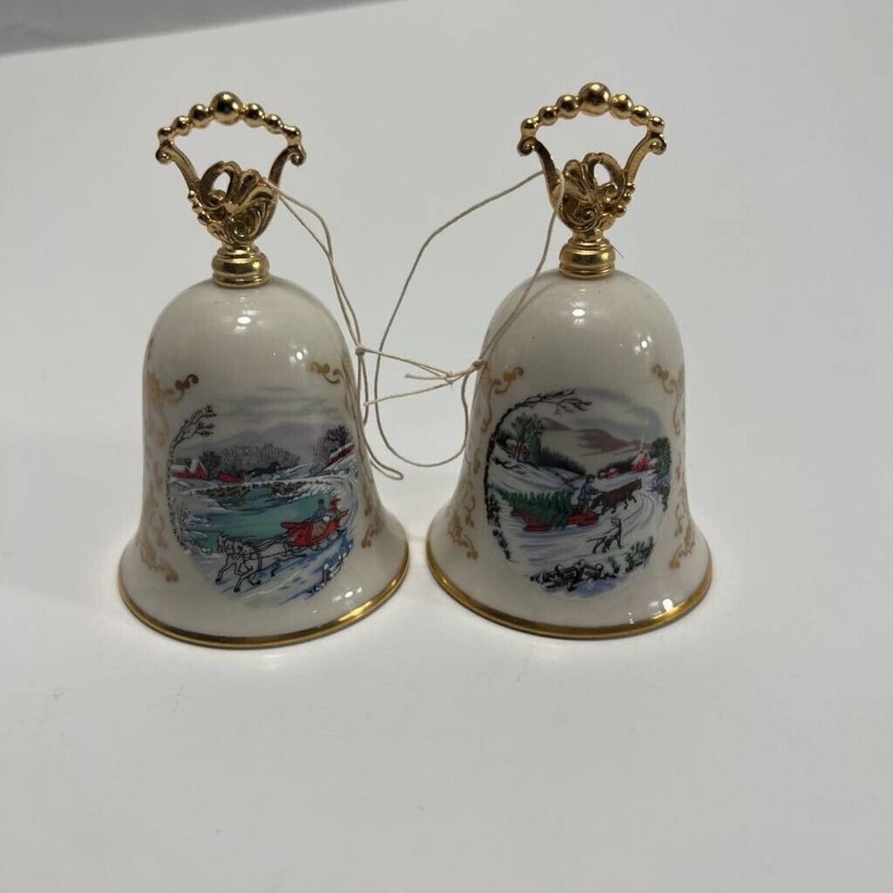 Vintage 1981-82 Christmas Bell Ornaments Set Of 2 Holiday Scene Noel Tree Decor - Picture 4 of 6